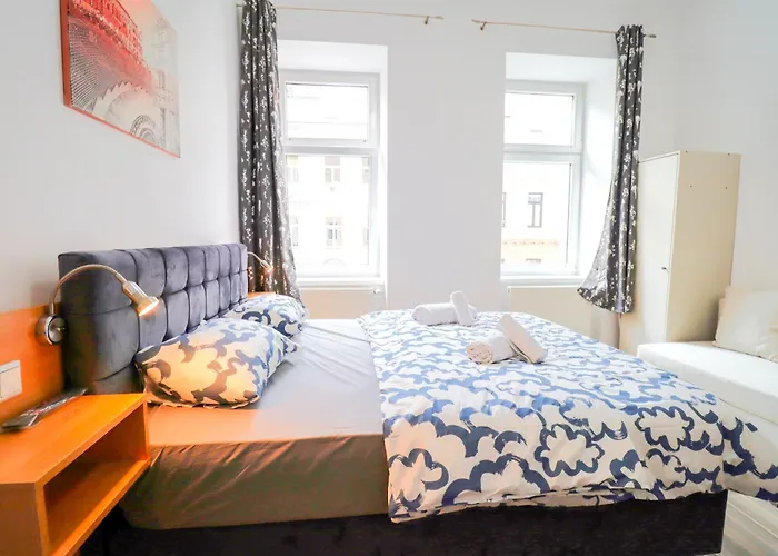 Silver Homes 1050 Vie Apartment *