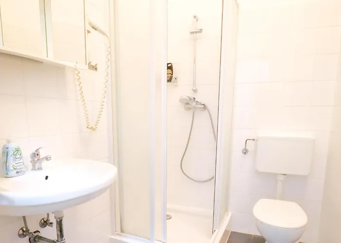 Silver Homes 1050 Vie Apartment