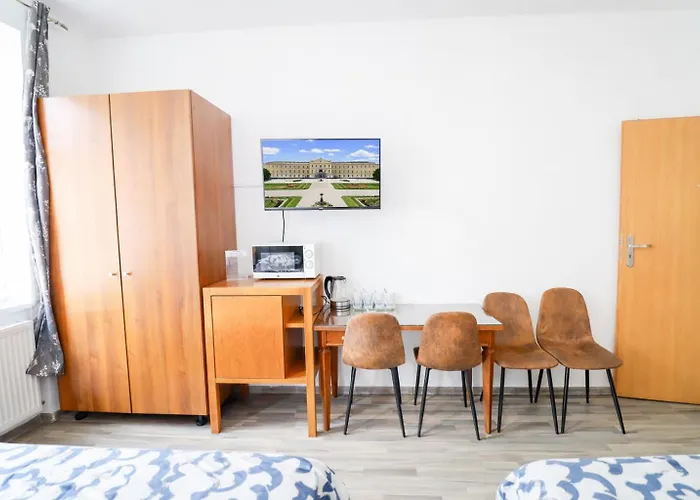 Silver Homes 1050 Vie Apartment *